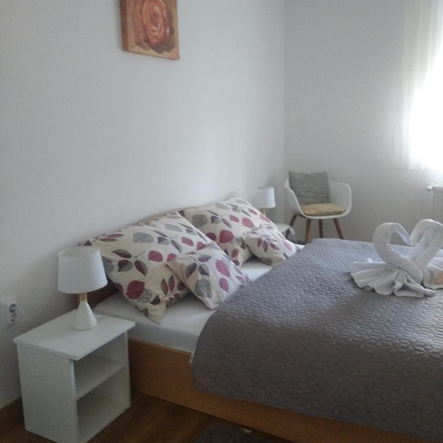 Kaptarko Apartmanhaz 代姆延 外观 照片