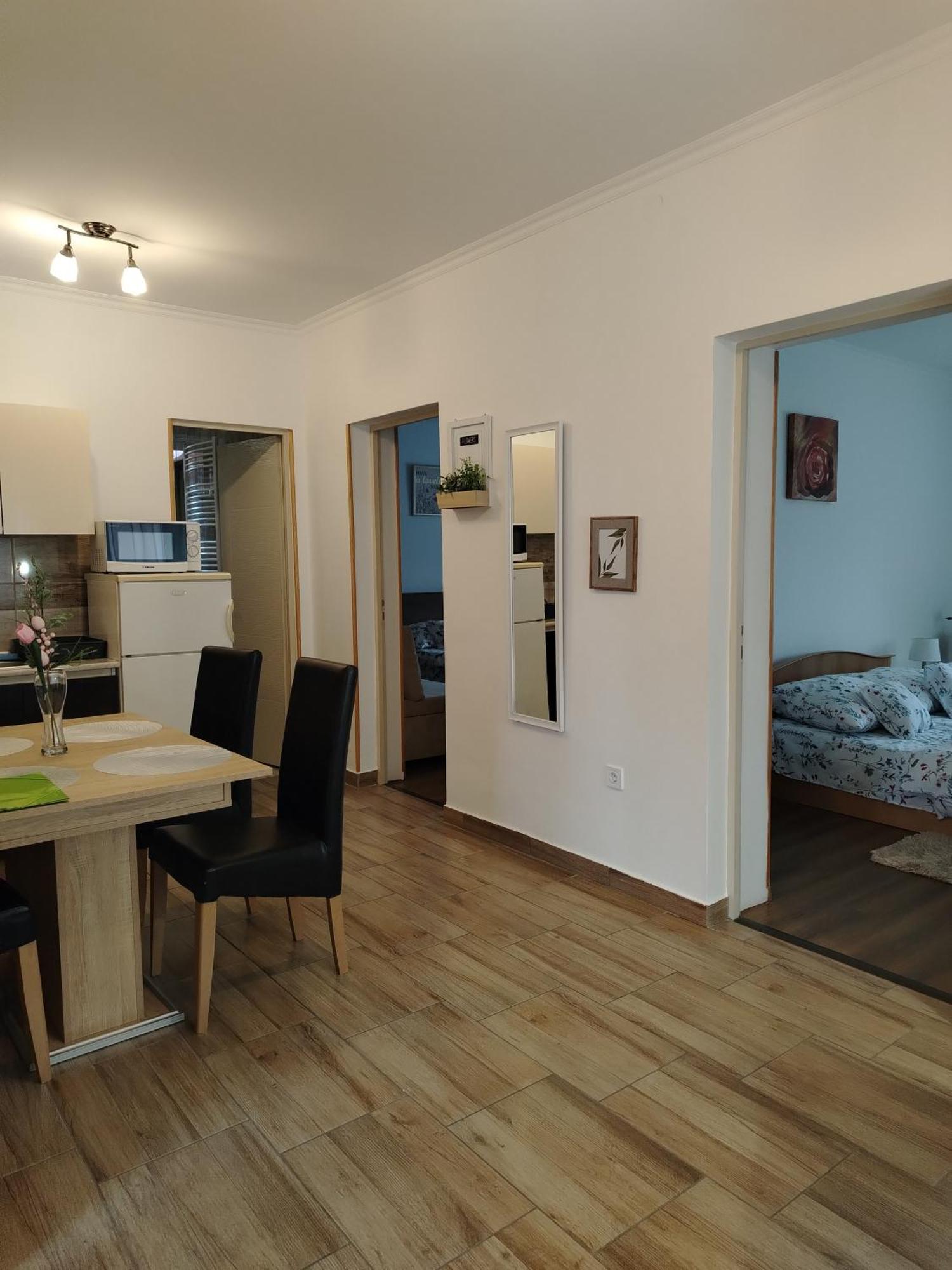 Kaptarko Apartmanhaz 代姆延 外观 照片