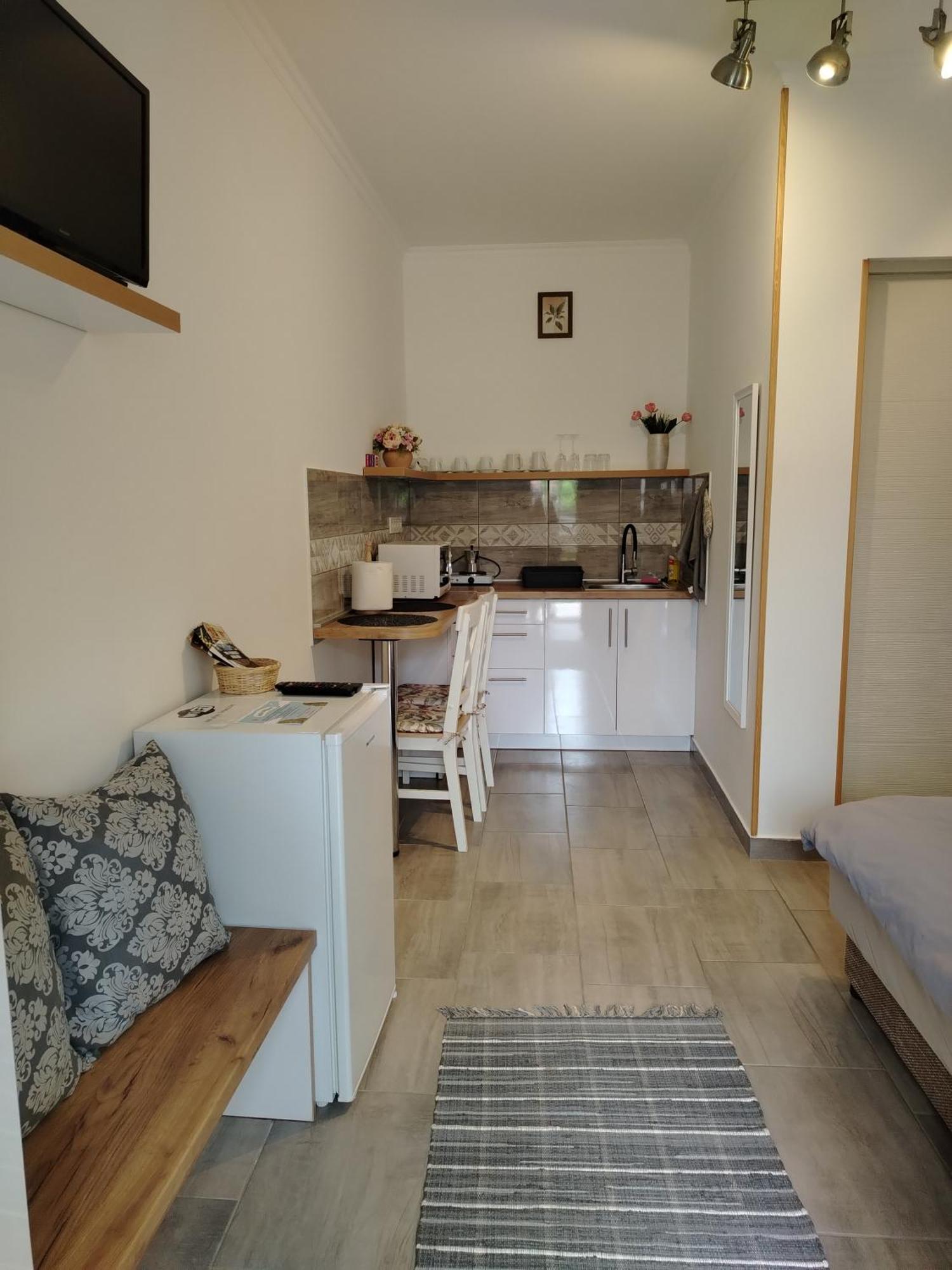 Kaptarko Apartmanhaz 代姆延 外观 照片